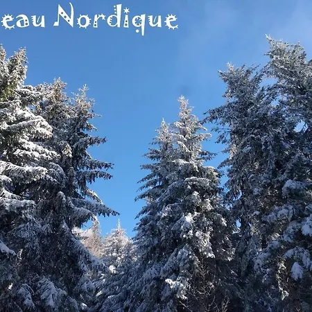 G1 Dans Avec Jardin, Proche Des Thermes アパート エクスレバン