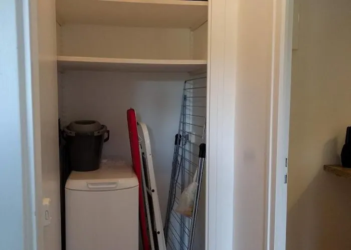 G1 Dans Avec Jardin, Proche Des Thermes アパート エクスレバン